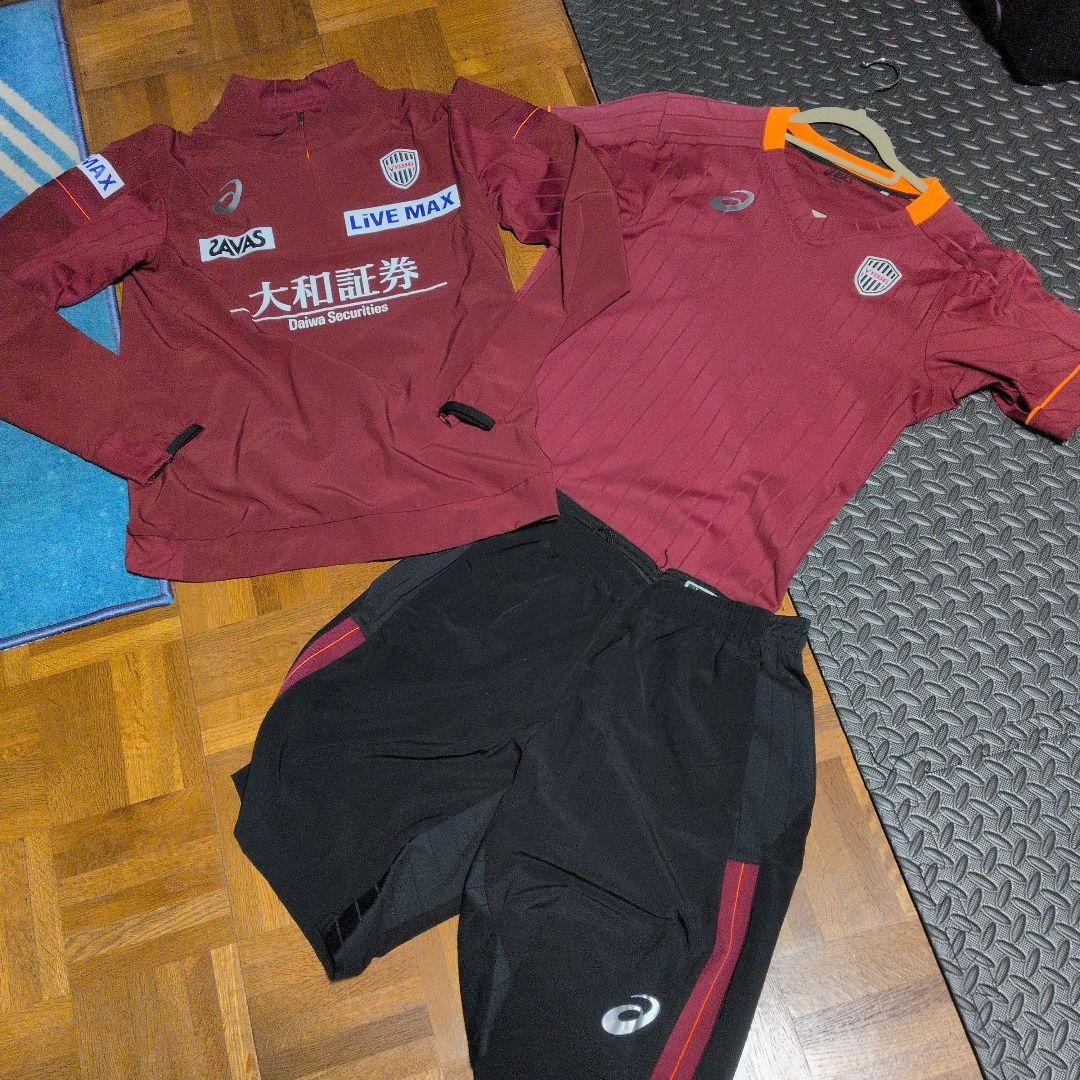 ヴィッセル神戸　トレーニングウエア　3点セット