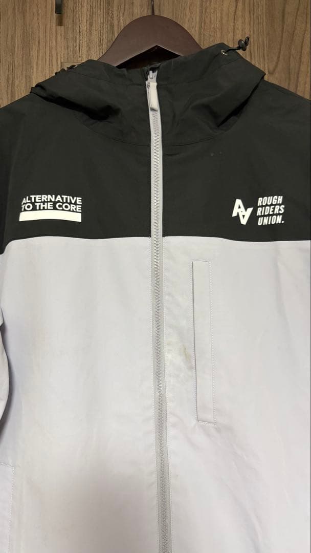 AA HARDWEAR スノーボードウェア