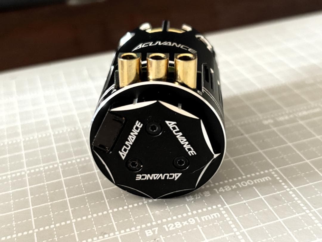 ACUVANCE FLEDGE 13.5T ブラシレスモーター(FAN未搭載)