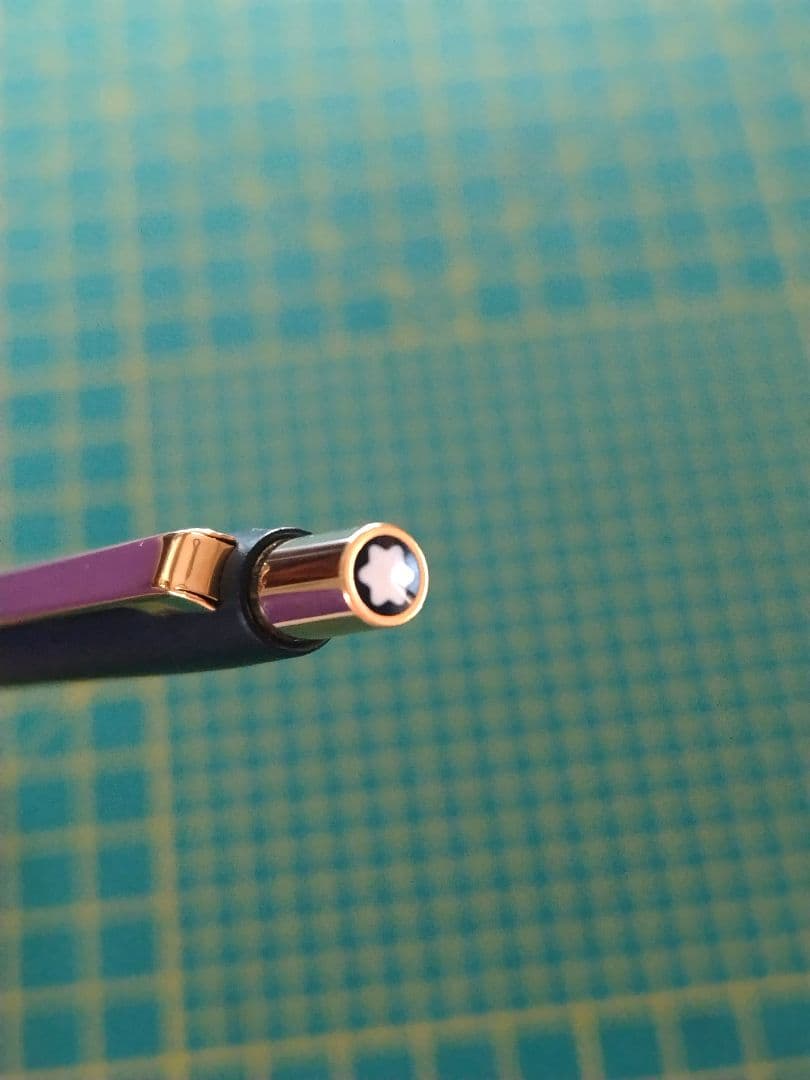 モンブラン ボールペン マット・ブラック＆ゴールド 「絶版品」