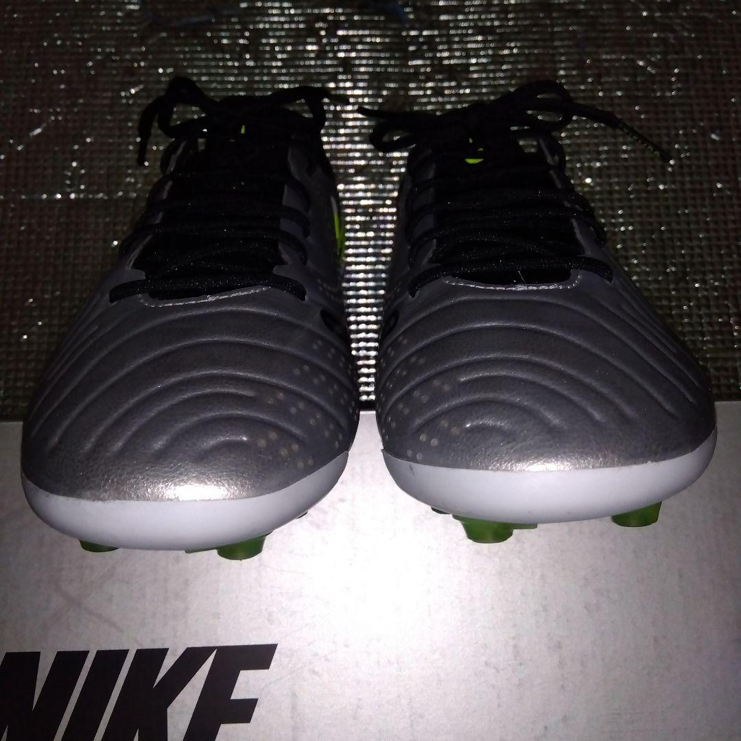 ナイキ　ティエンポ レジェンド10 エリート AG 27cm