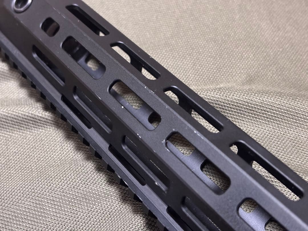 Airsoft Artisan KAC URX4 10.75\"ハンドガード