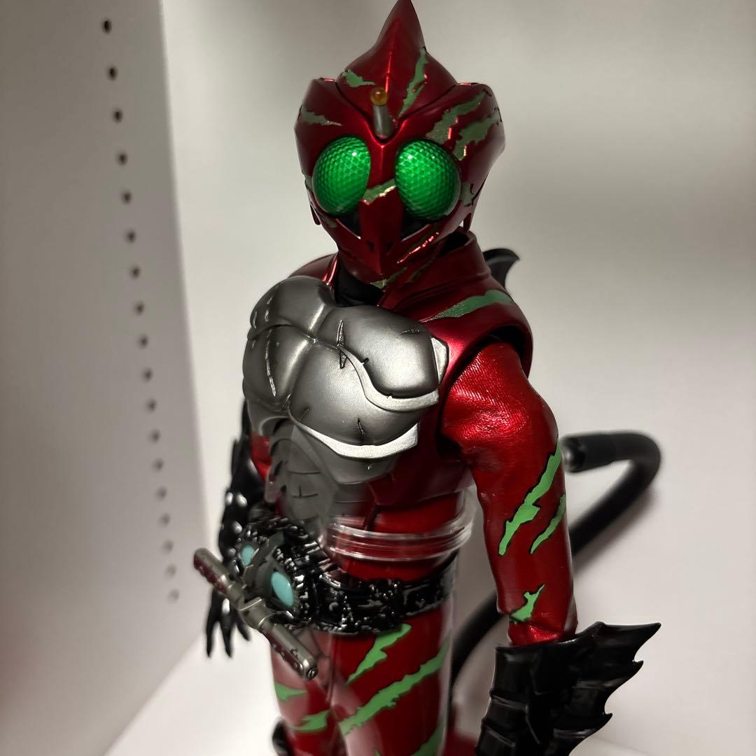 仮面ライダー　アマゾンズ　アマゾンアルファ　RAH フィギュア　ジャンク