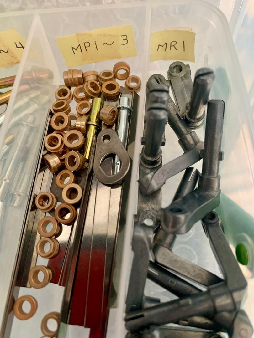 タミヤ　電動ラジオコントロールタンク　タイガーI パーツ1個欠品