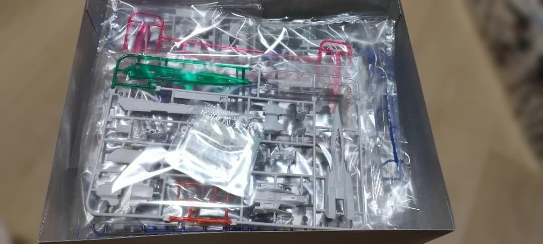 K*4様 MG 1/100 GN-0000+GNR-010/XN ダブルオーザン