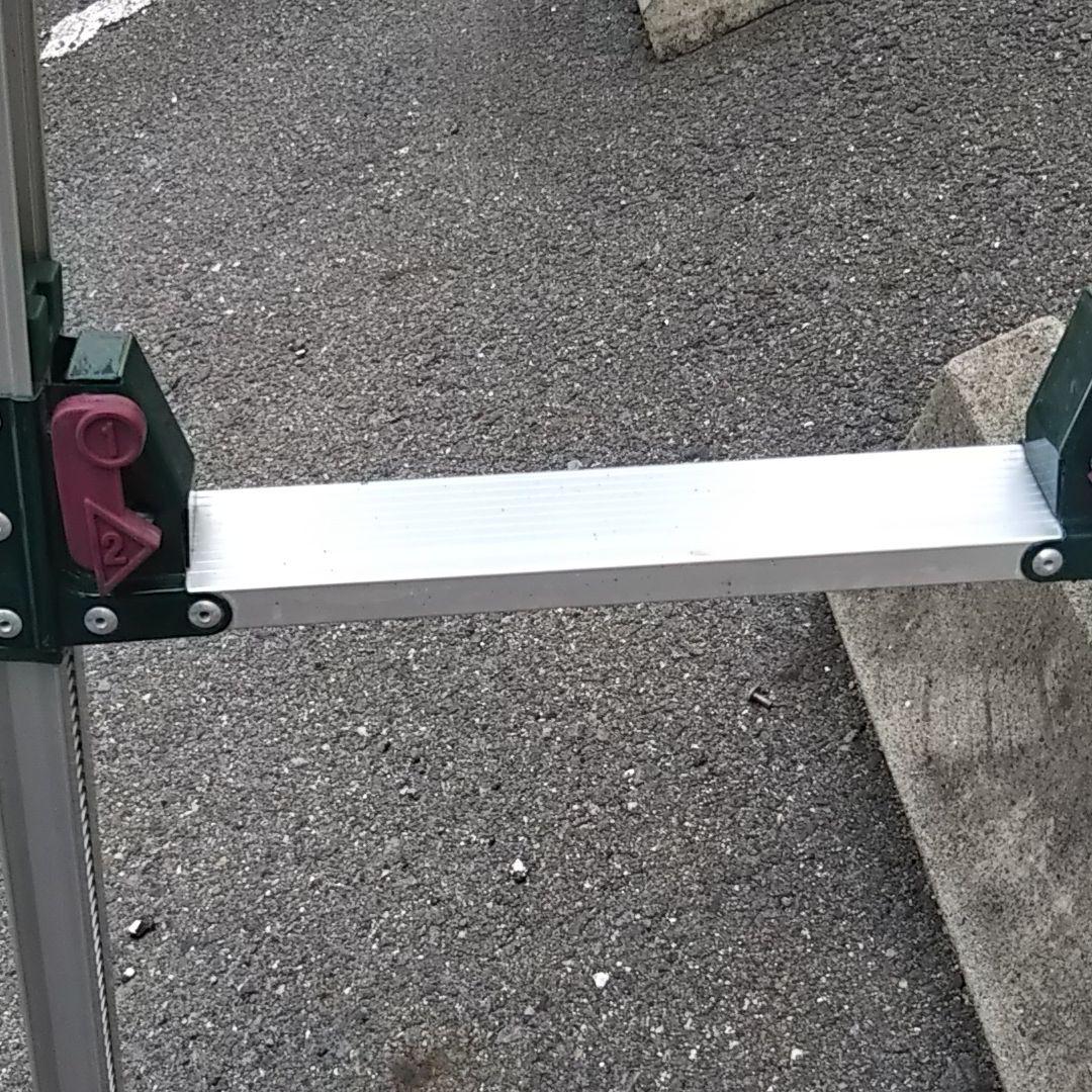 令和元年オファー大歓迎‼️4脚の脚立アジャスト式ピカコーポレーション製