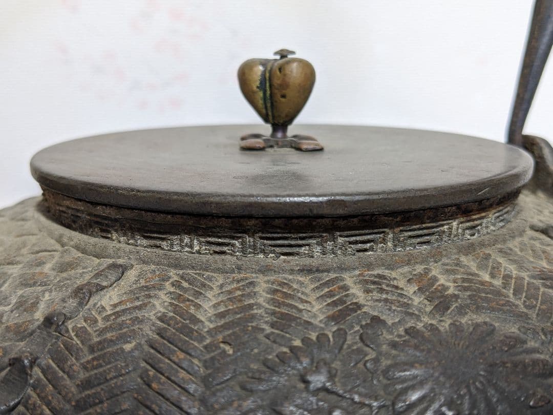 ♦希少！祥雲堂造 竹籠編み目紋鉄瓶 自在摘み銅蓋 アンティーク骨董品コレクション