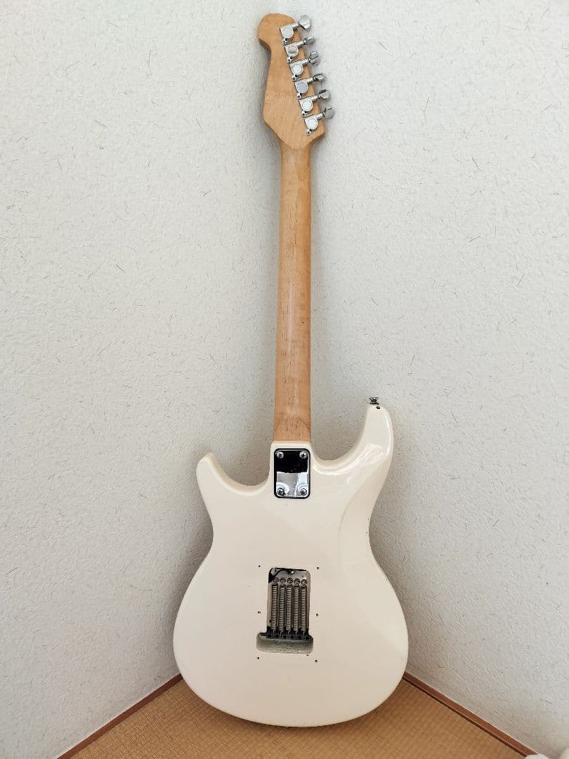 ギター Behringer USB Guitar iAXE 624 Centari