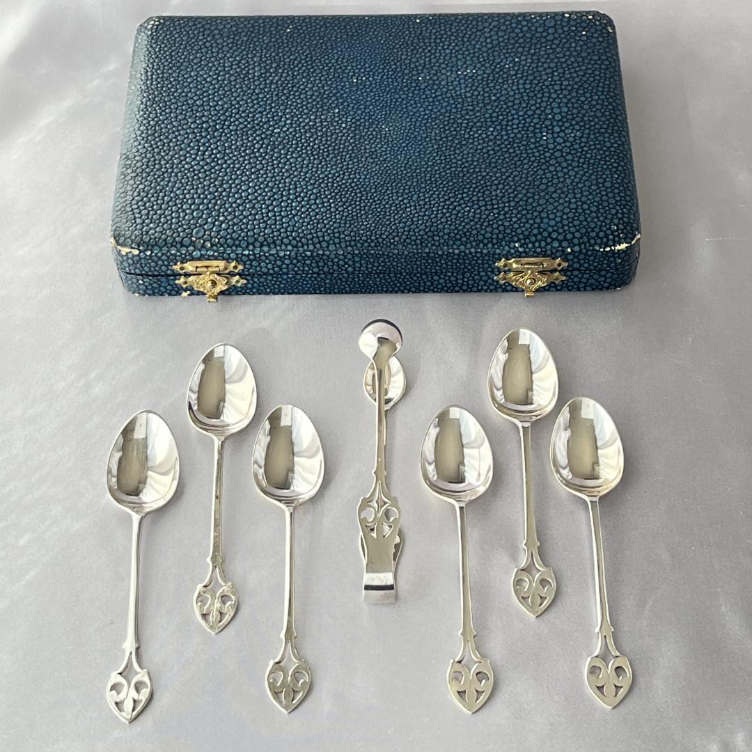 【英国】 透かしのティースプーン / シュガートング 6名用 ケース