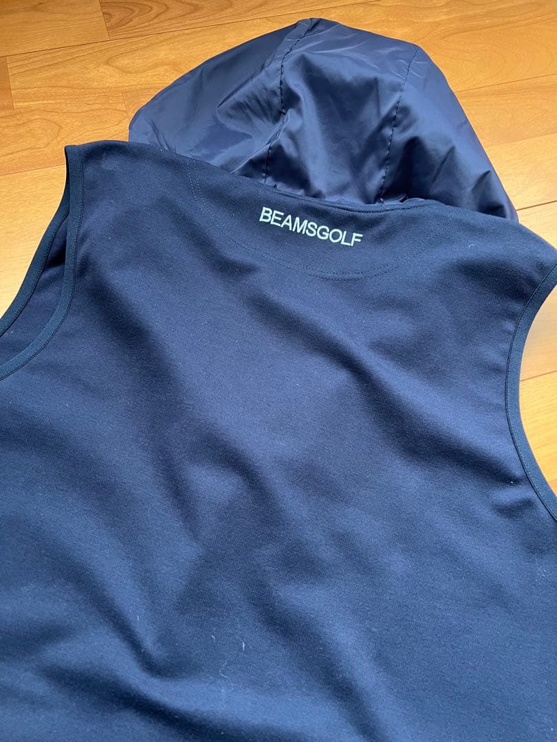 ビームスゴルフ　フード付ベスト
