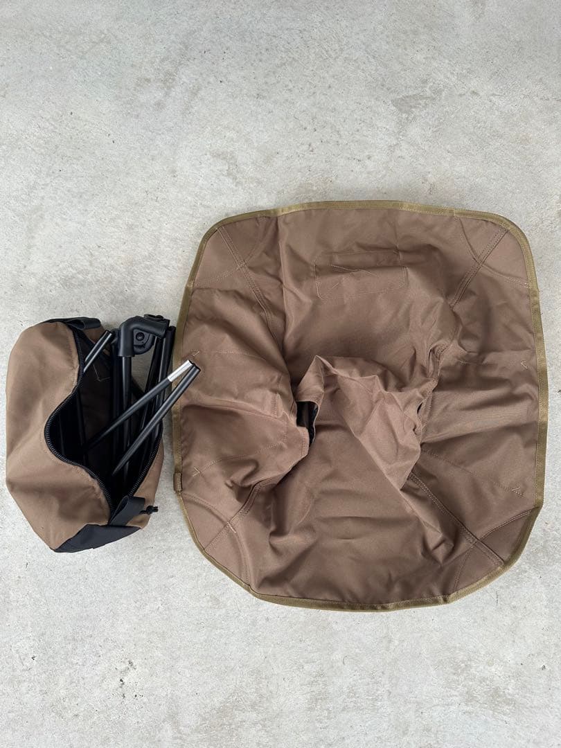 i_s　helinox Tac.チェア / コヨーテタン