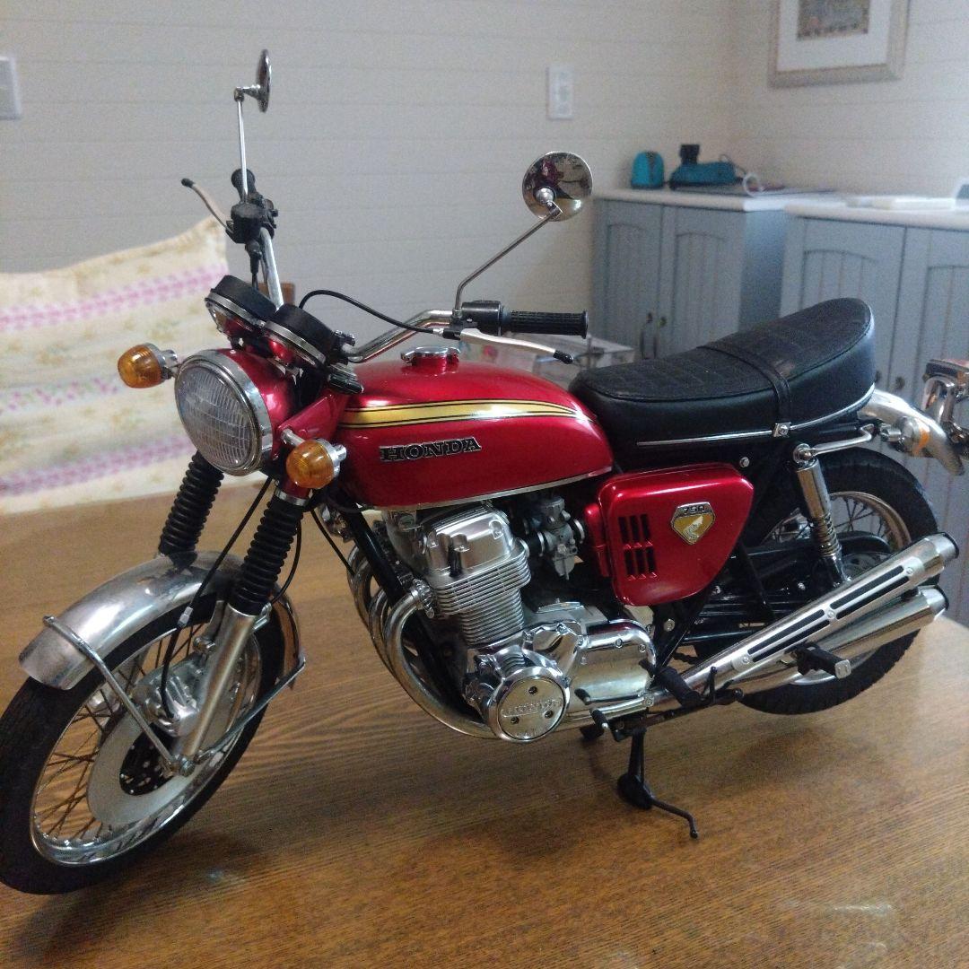 け*じ様 HONDA バイクモデル レッド