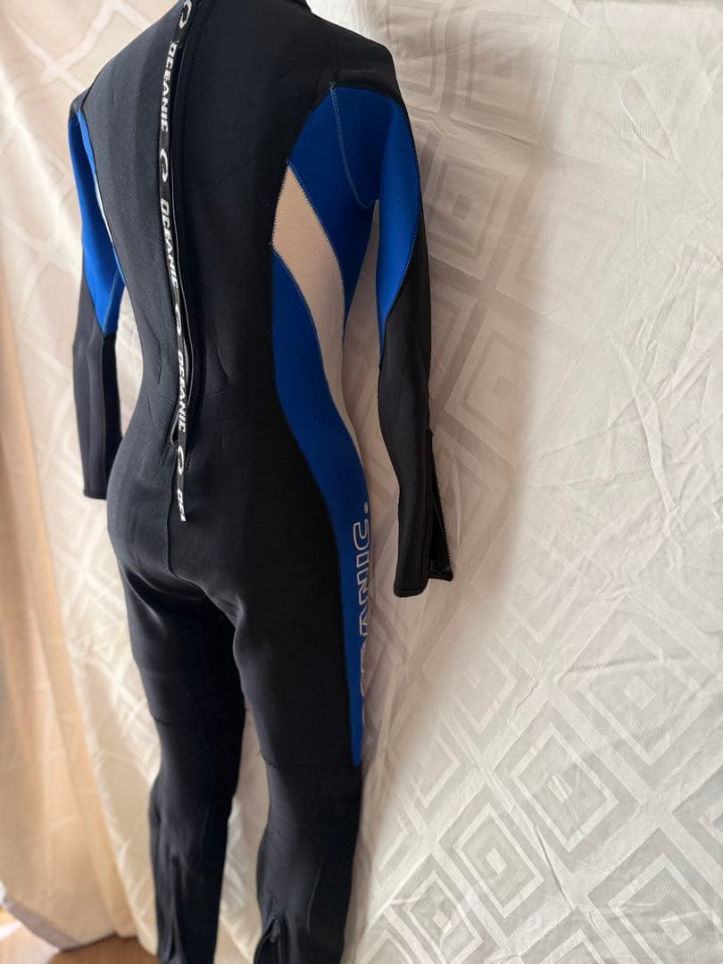 ‼️美品⭐︎5mm‼️スキューバーダイビング　ウエットスーツOCEANIC レディース