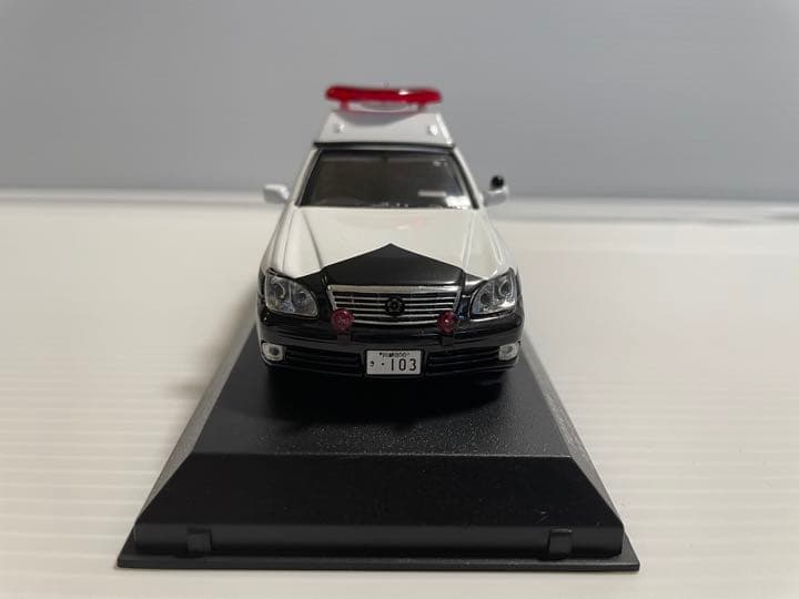 レイズ 1/43 トヨタ クラウン 神奈川県警察 所轄署地域警ら車両 幸1