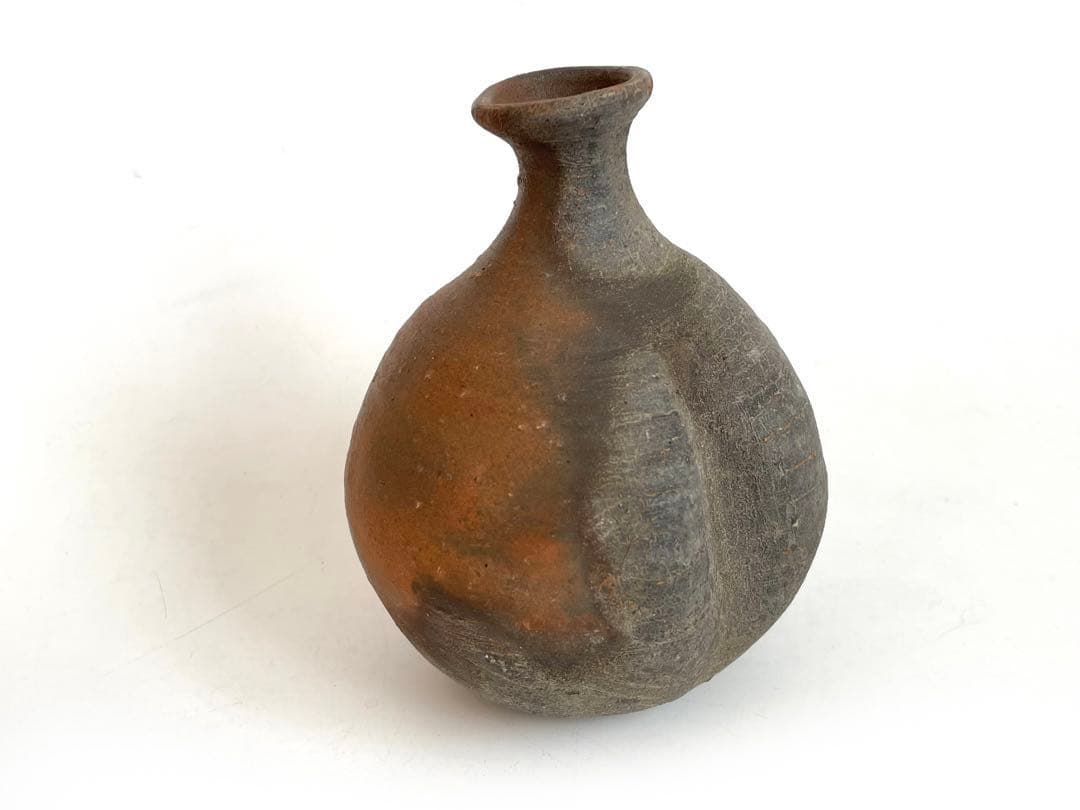 陶芸家　作家物　金重有邦　伊部　徳利　備前　備前焼　酒器　黒田陶苑　金重素山