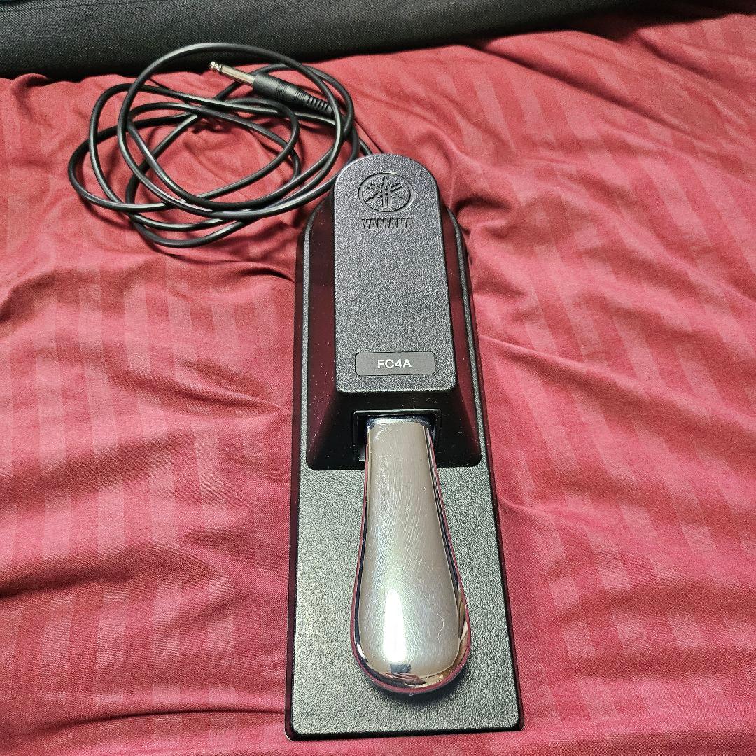 YAMAHA MODX8+　シンセサイザー