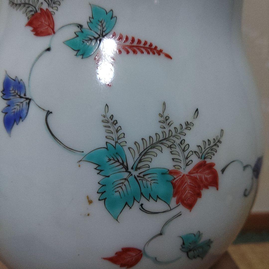 人間国宝　13代酒井田柿右衛門　鳳凰文草花文花瓶　作家者