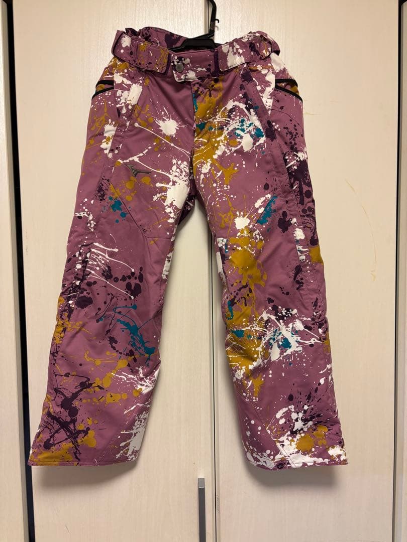 ［シーズンオフ近し　値下げ】ミズノ　スキーウェア140 ジャケットとパンツ