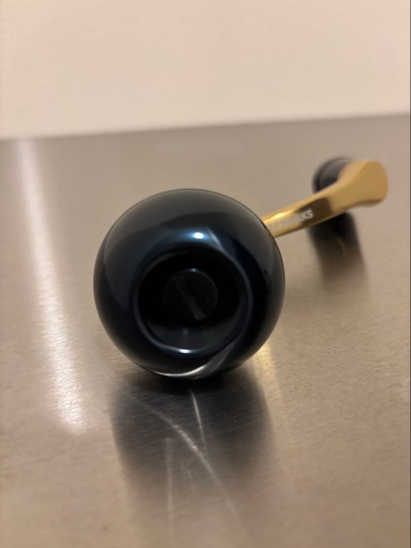 むねぞう様SLP WORKS ソルティガ20 ジギングハンドル