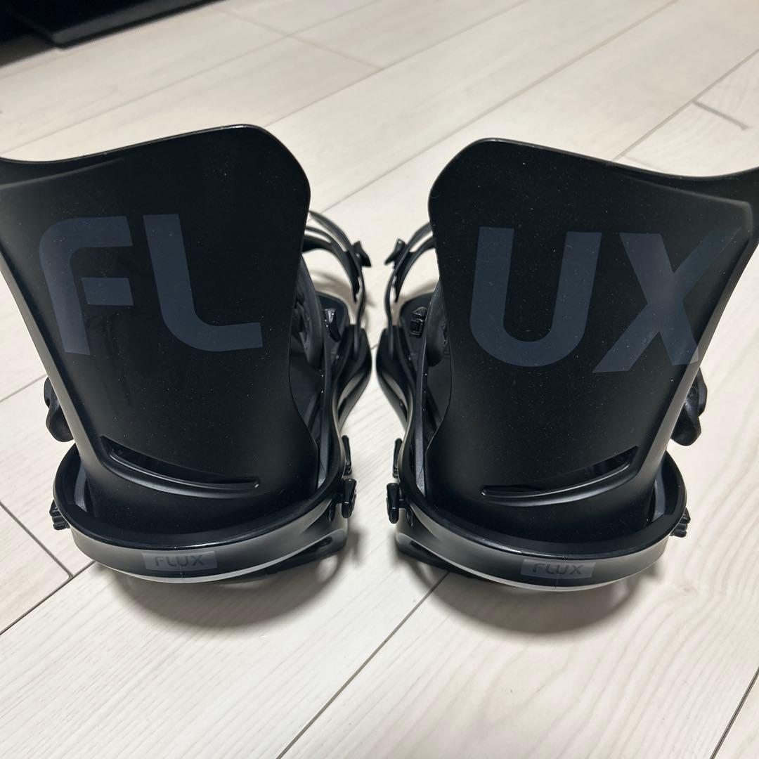 FLUX ブラック ビンディング