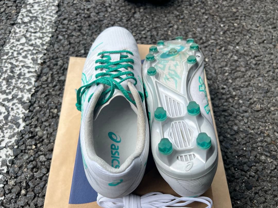 DS LIGHT ACROS PRO 3 （26.0　ホワイト/シーグラス)