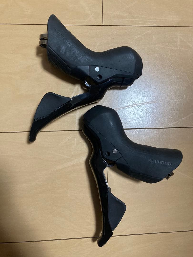 Shimano 105 /R7000系　油圧STI &ディスクキャリパー