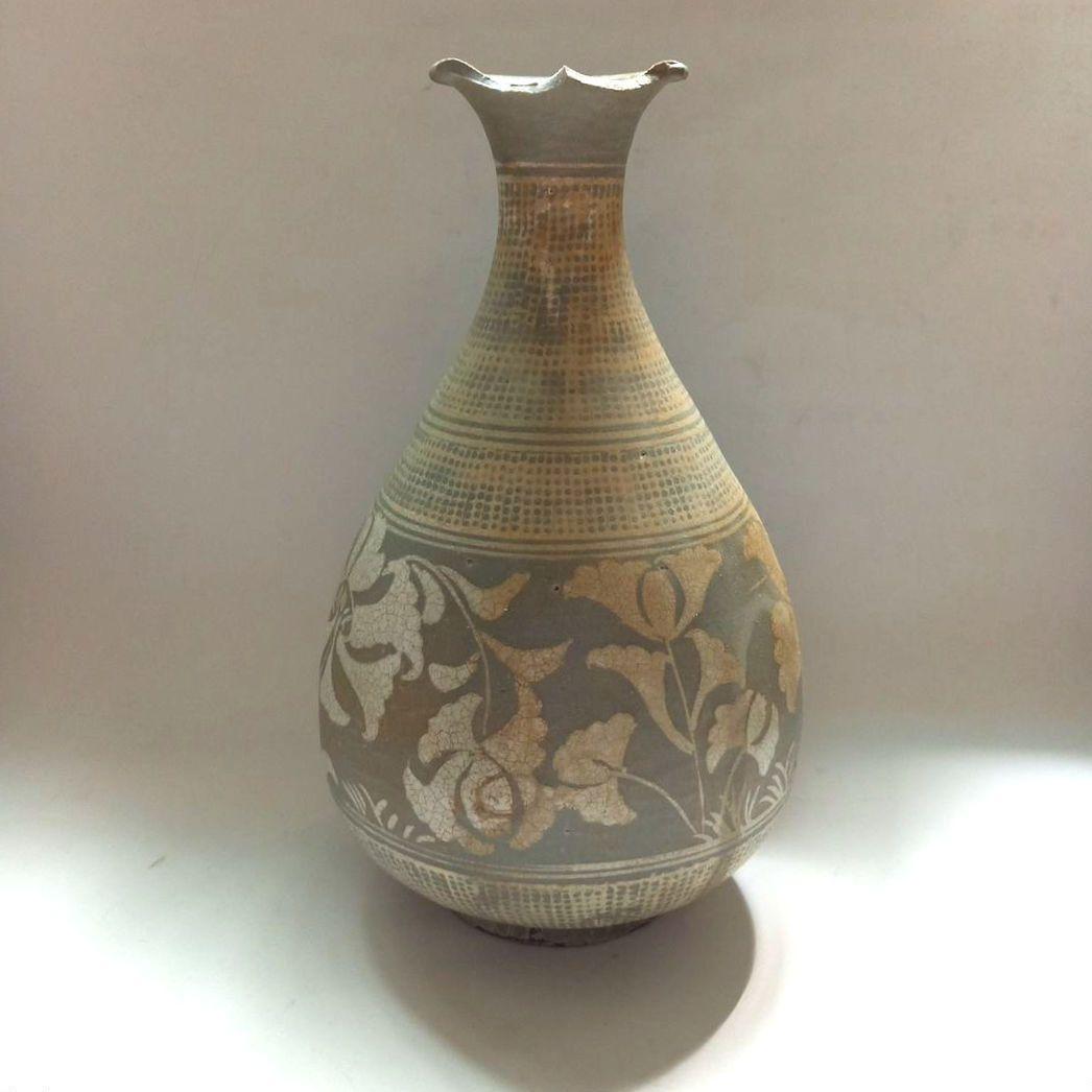 李朝　粉青沙器　徳利　高さ25㎝