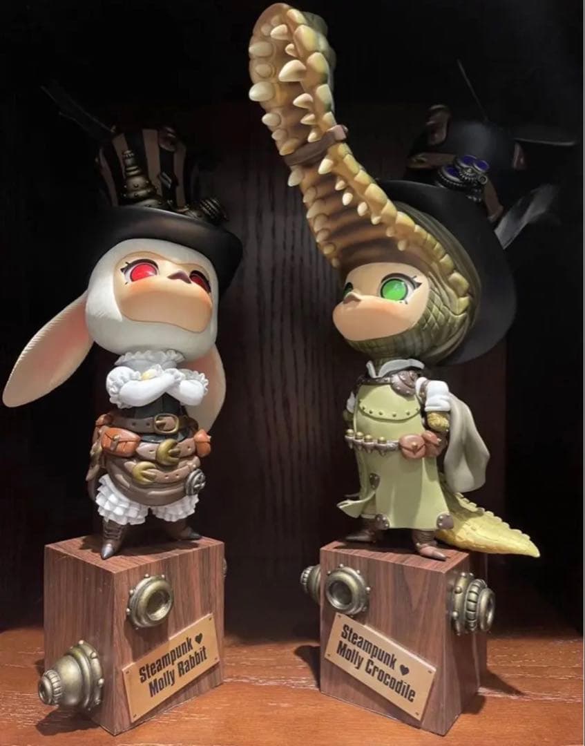 デザイナーズトイ 末那末匠 ポップマート 2点 Molly フィギュア E