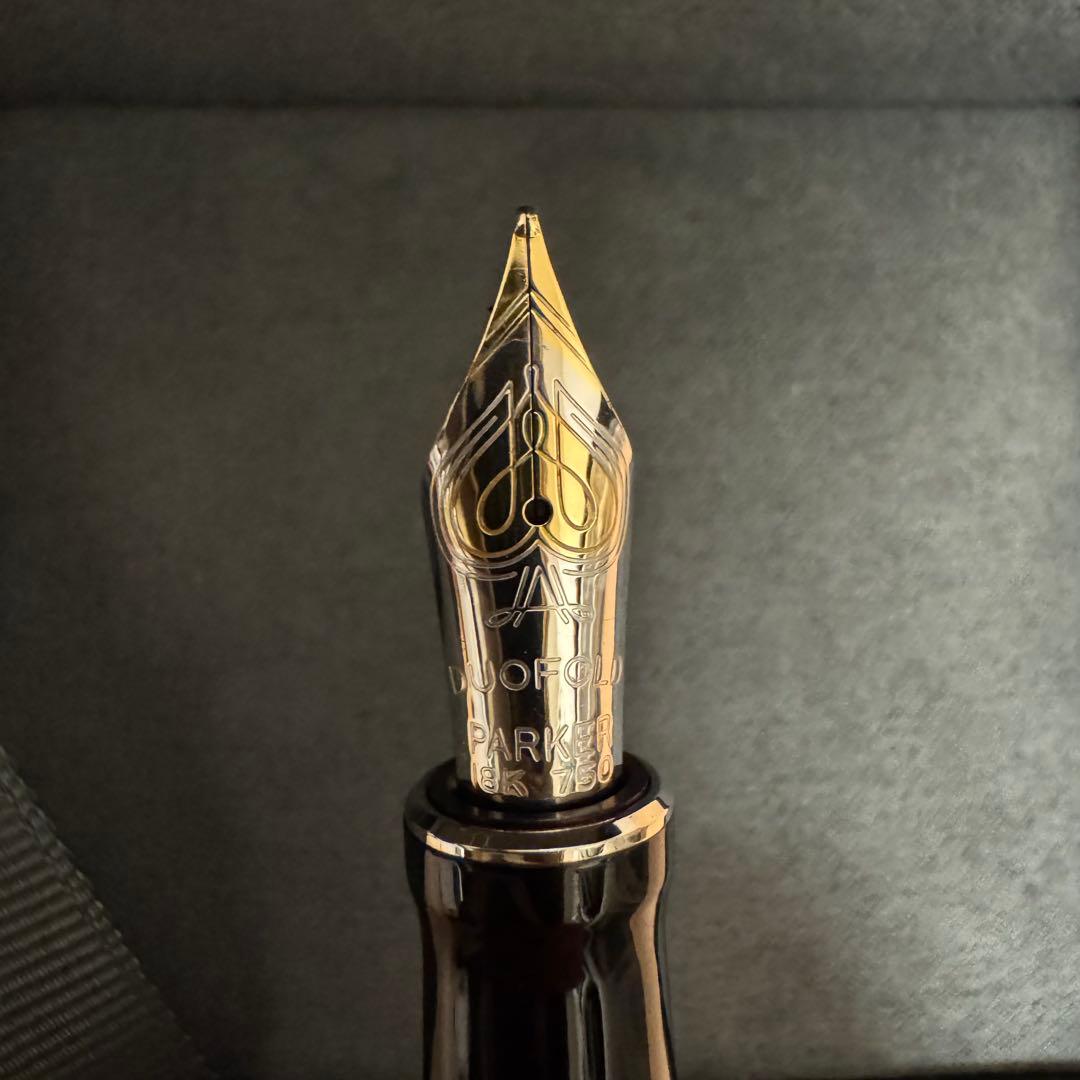 デュオフォールド クラシック ビッグレッドCT センテニアル 万年筆 M（中字）