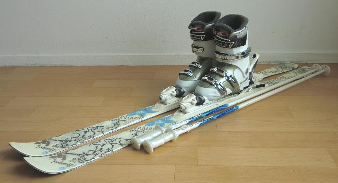 ■■送料無料■ロシニョール■女性用スキーセット■板142靴24.5■メンテ付■■