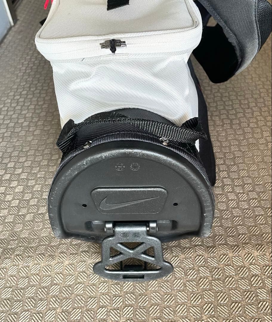 Nike Sport Lite スタンド式キャディバッグ