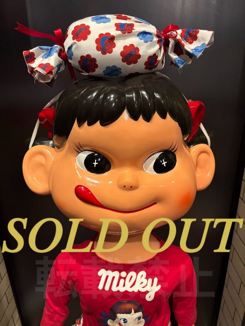 不二家 店頭ペコちゃん ほっぺの赤いペコちゃん 等身大