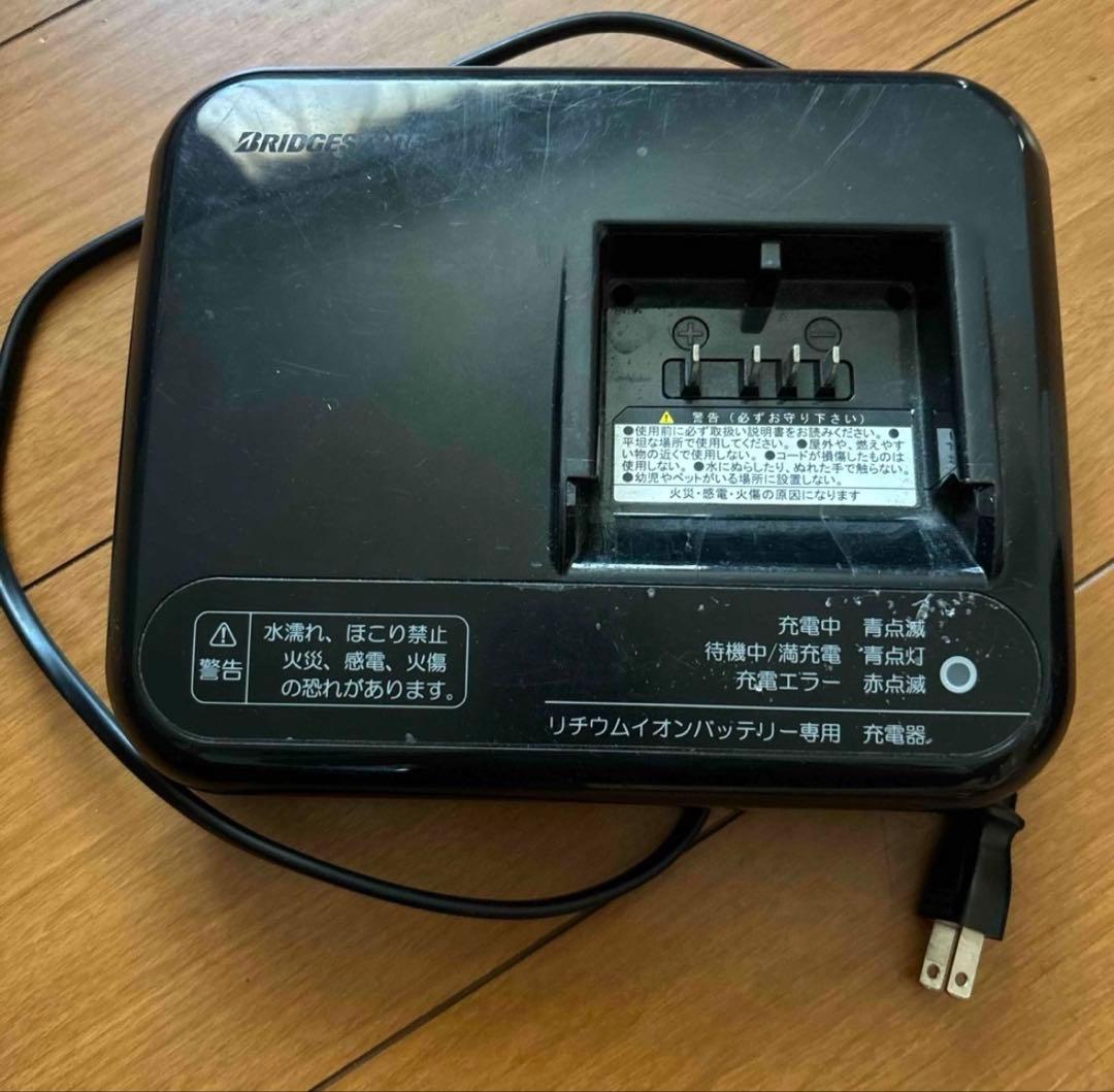 ブリヂストン 電動アシスト自転車 充電器　電動自転車 P6156