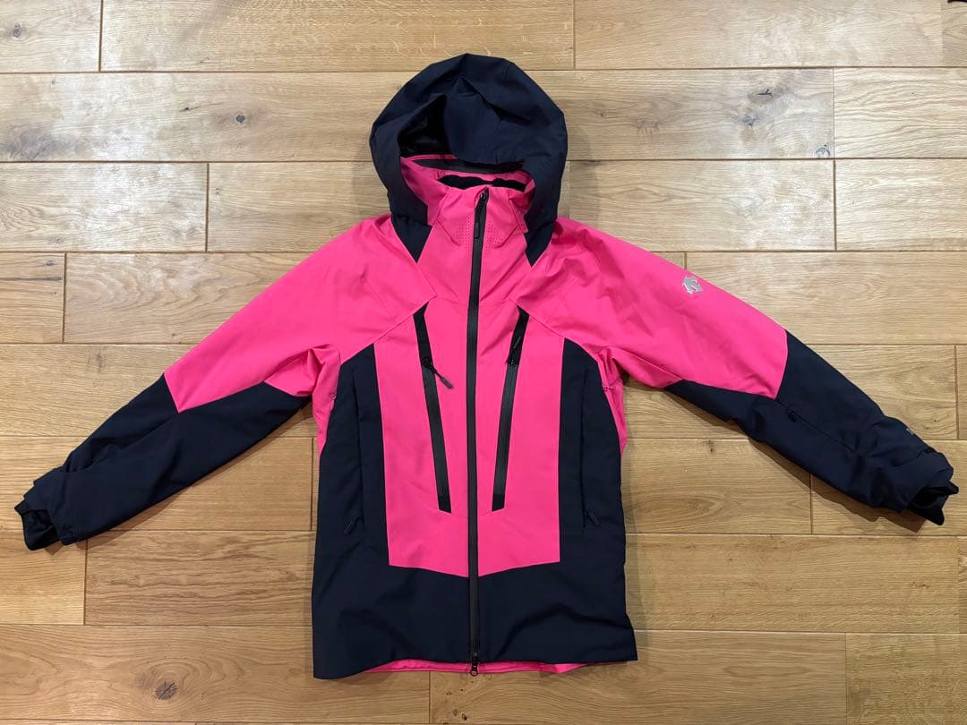DESCENTE デサント　スキー　スノーボード　ウェア　Mサイズ