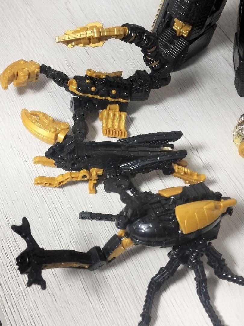 ミニプラPB　タランチュラアビス & キングコーカサス