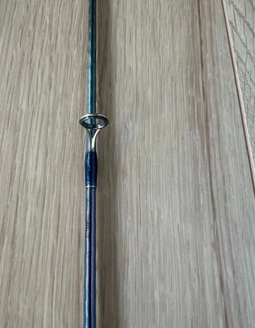 【美品】シマノ ワールドシャウラ 2701FF-2 ブルー