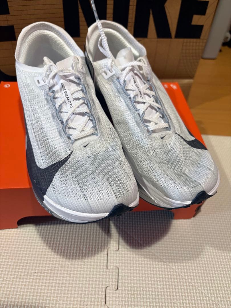 ナイキズームXストリークフライ2