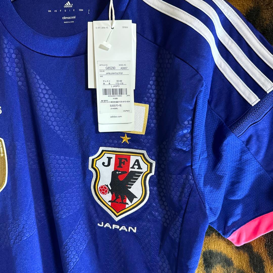 新品　世界１エンブレム　L size サッカー　football なでしこ