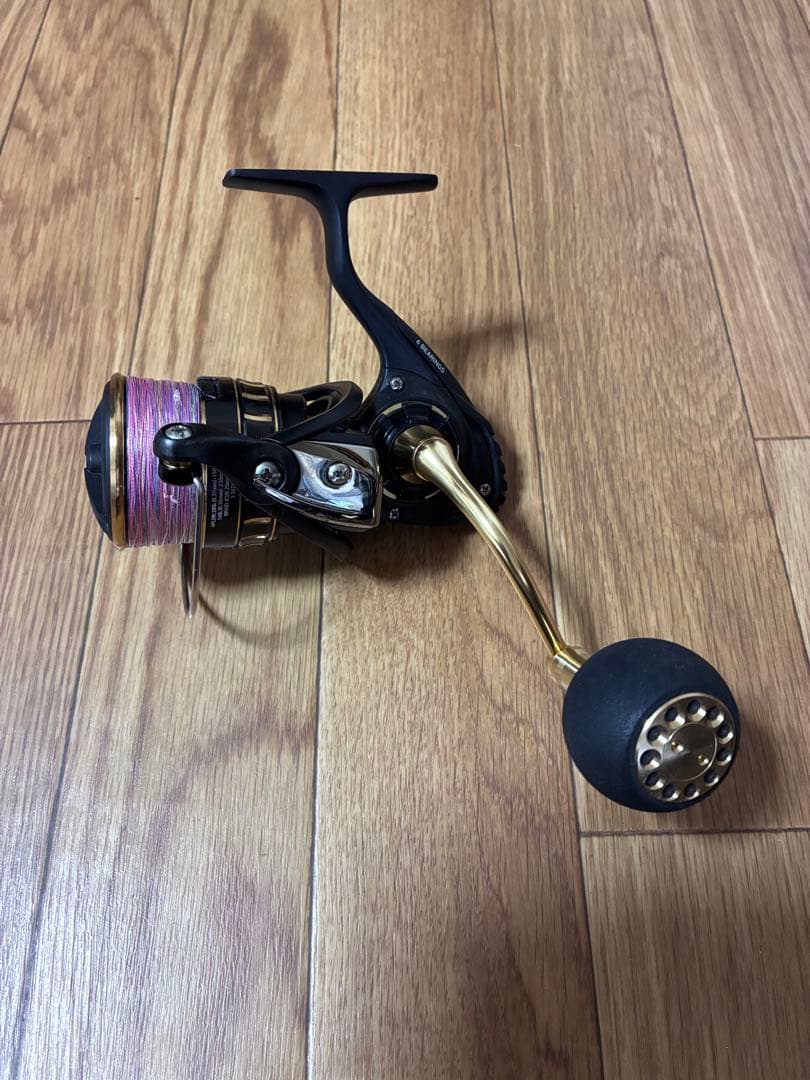 DAIWA 23 BG SW 4000D-CXH スピニングリール