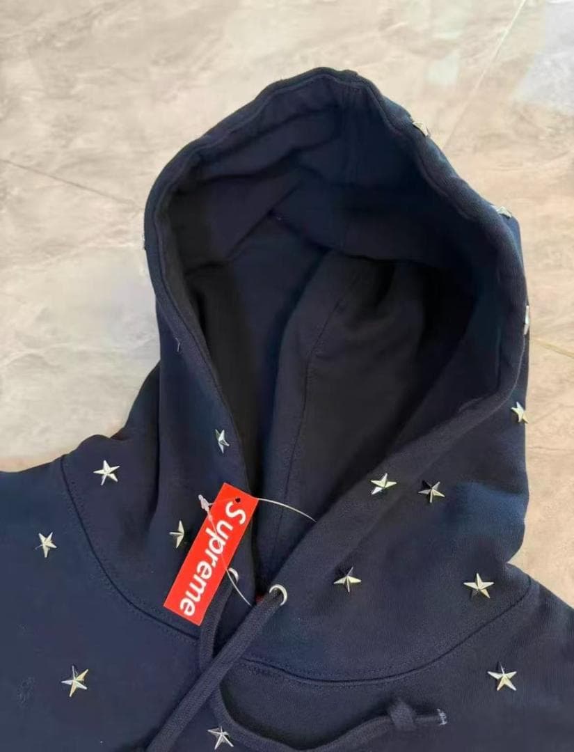 アイドル Supreme Stars Studded Hooded Sweatshirt