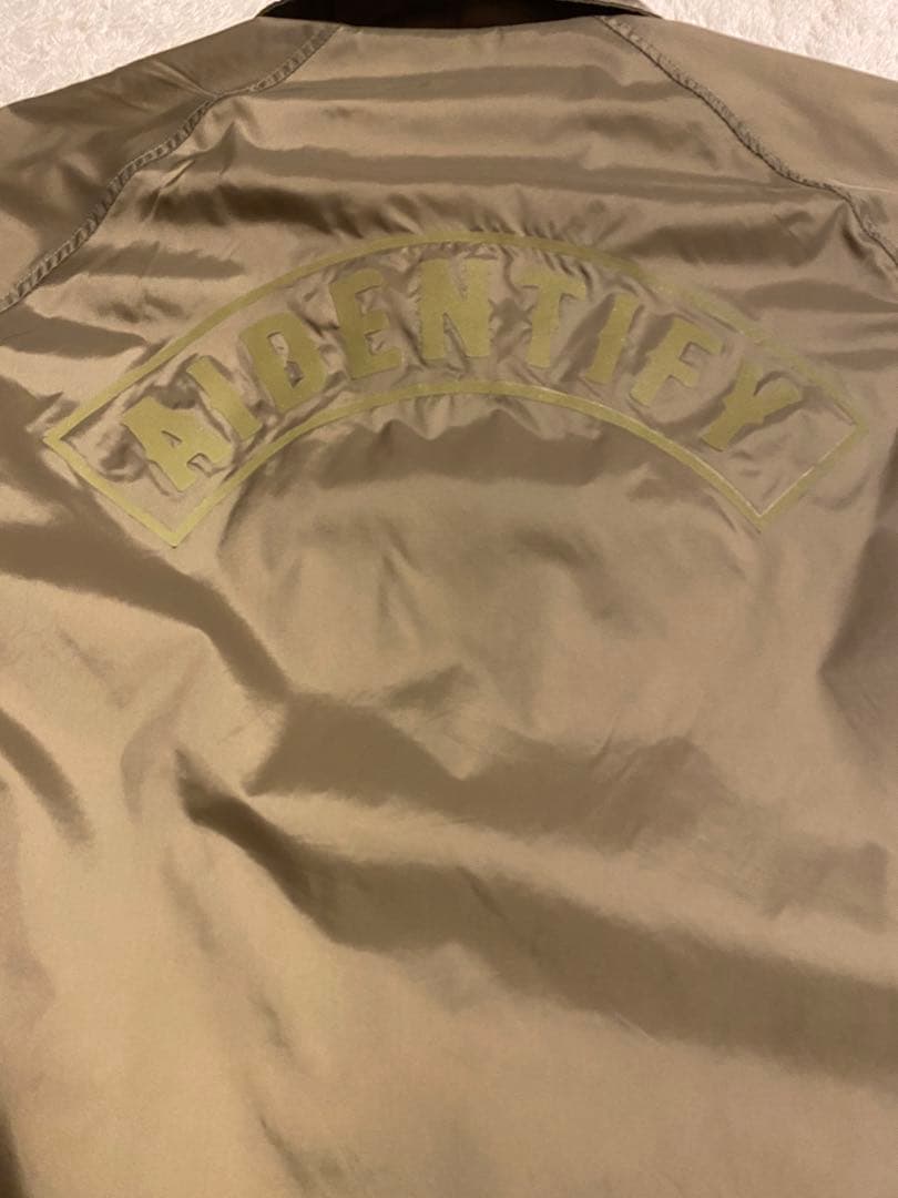 aideetify コーチジャケット