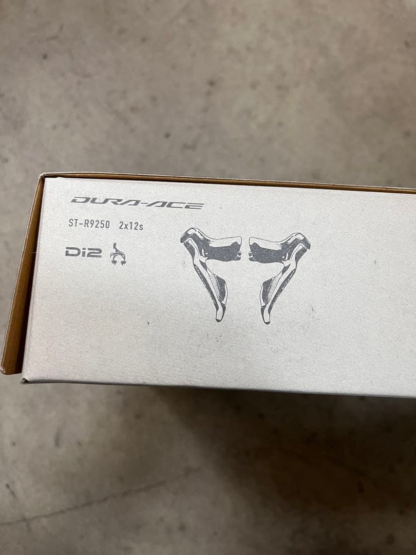 シマノ　デュラエース　Di2 ST-R9250 新品未使用