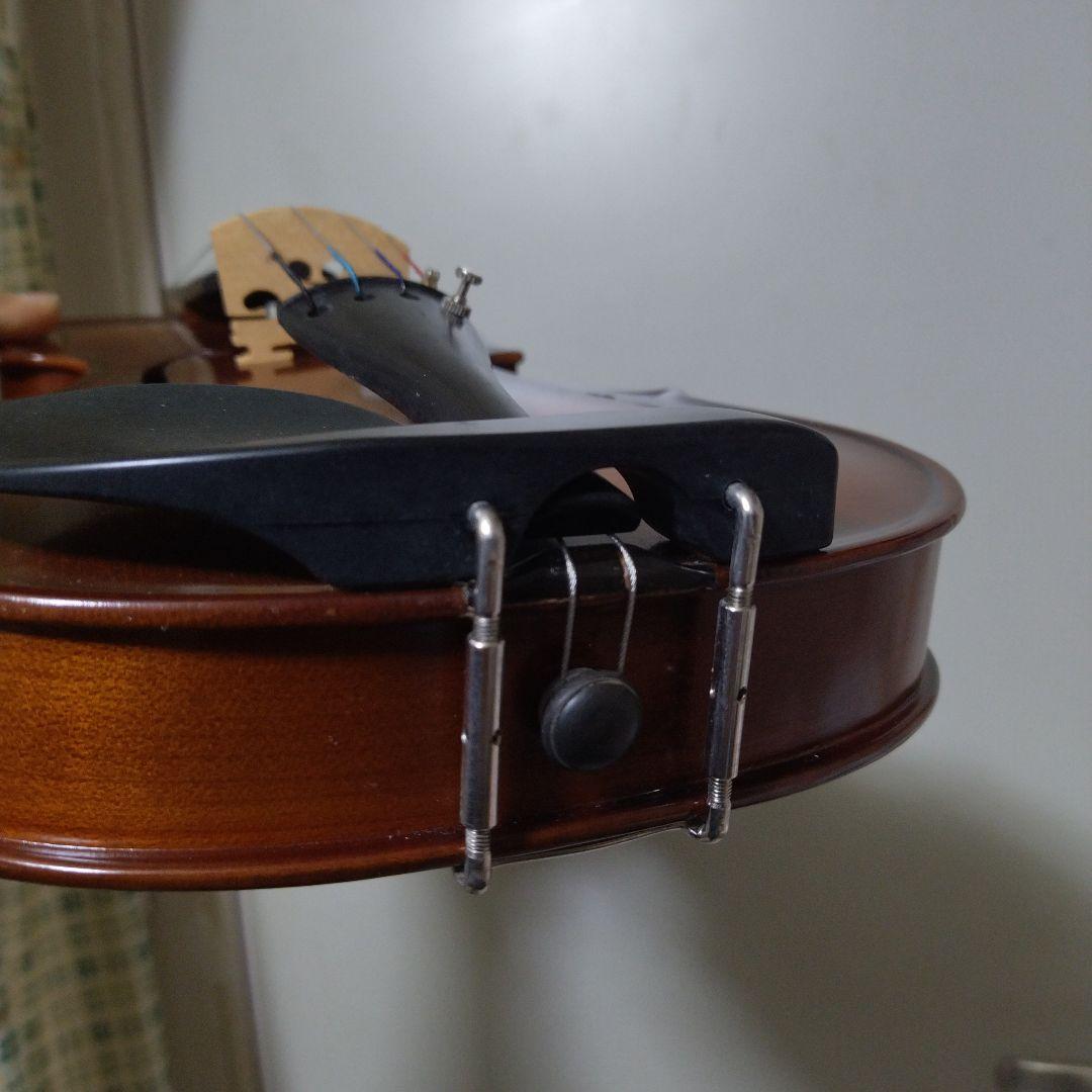♥大特価♥ユニバーサルバイオリン4/4NO.100♥弓ケース松脂付き