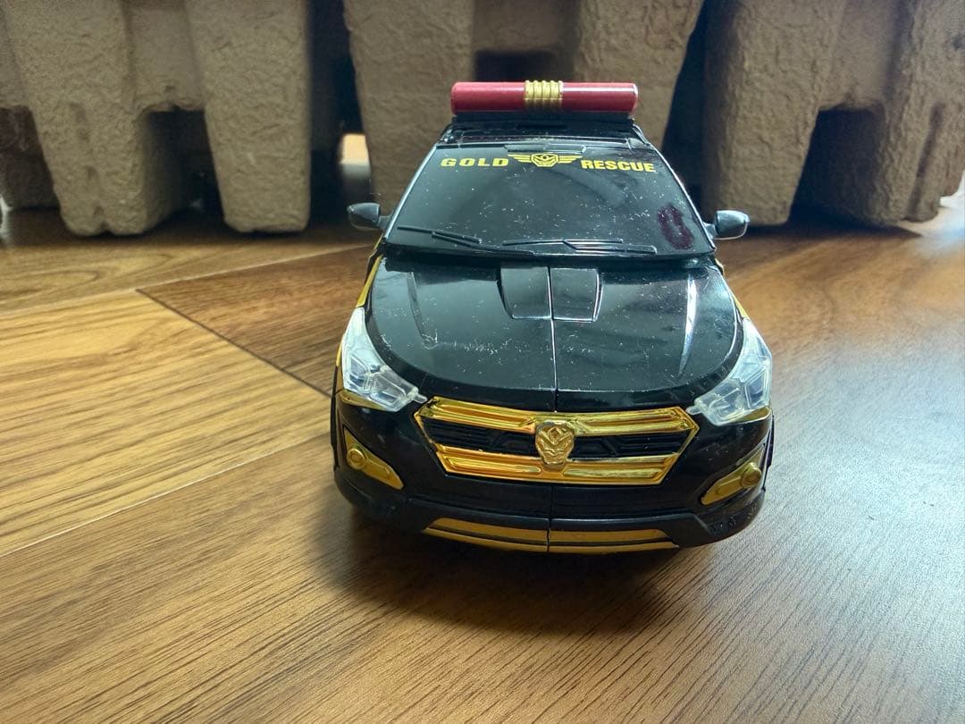 Gold edition韓国ハローカーボットペンタストム(箱あり)