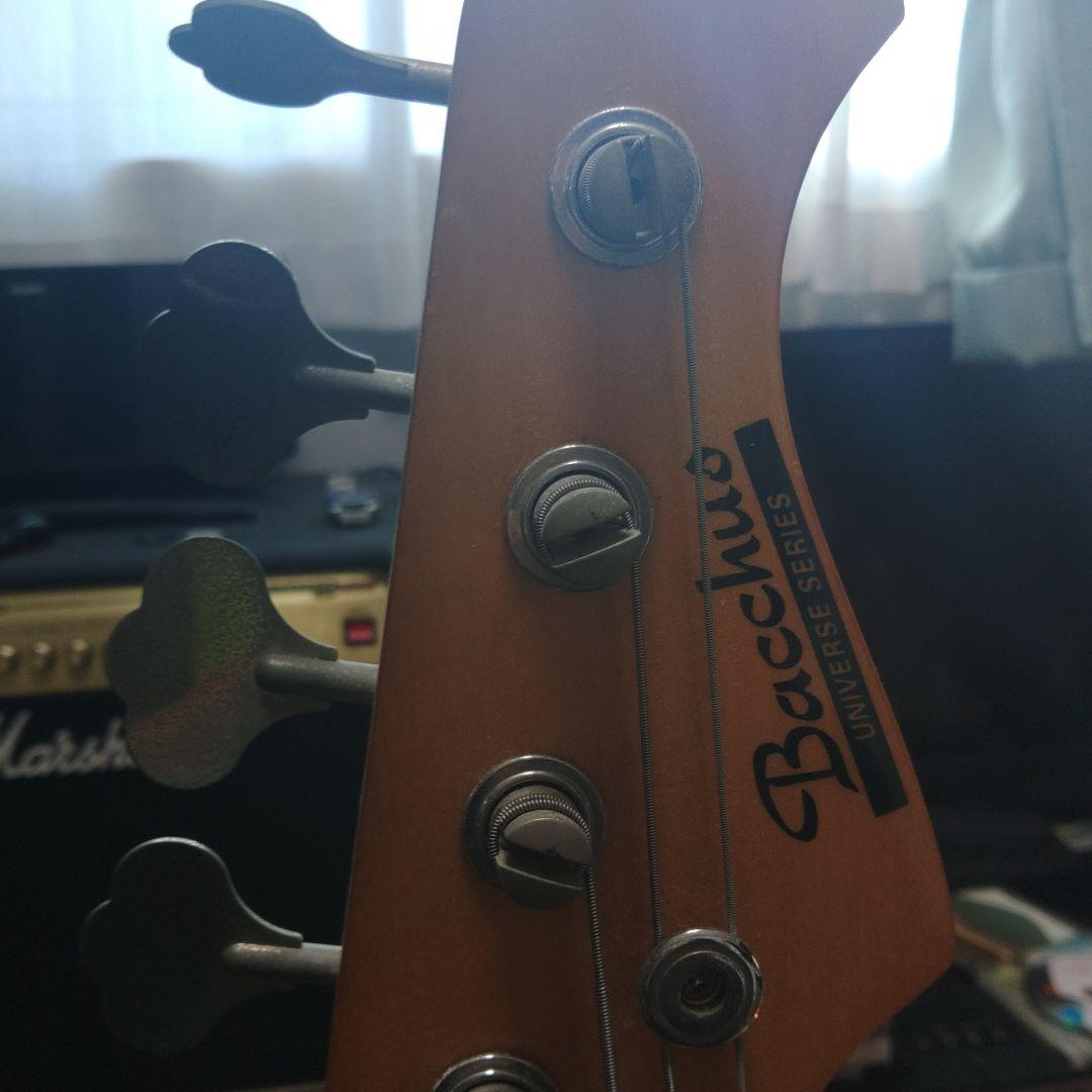 Bacchus エレキベース 青