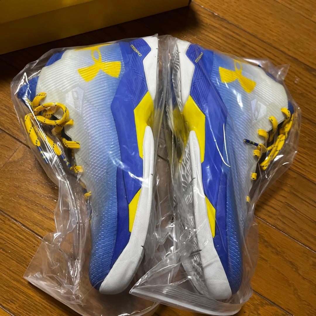 希少　アンダーアーマー Curry2.5 カリー2.5 ステフィンカリーモデル
