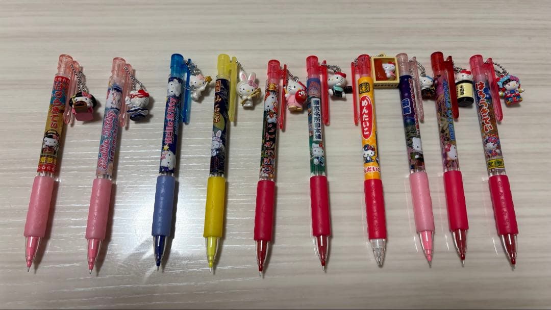 ハローキティ　ご当地シャープペンシル　10本
