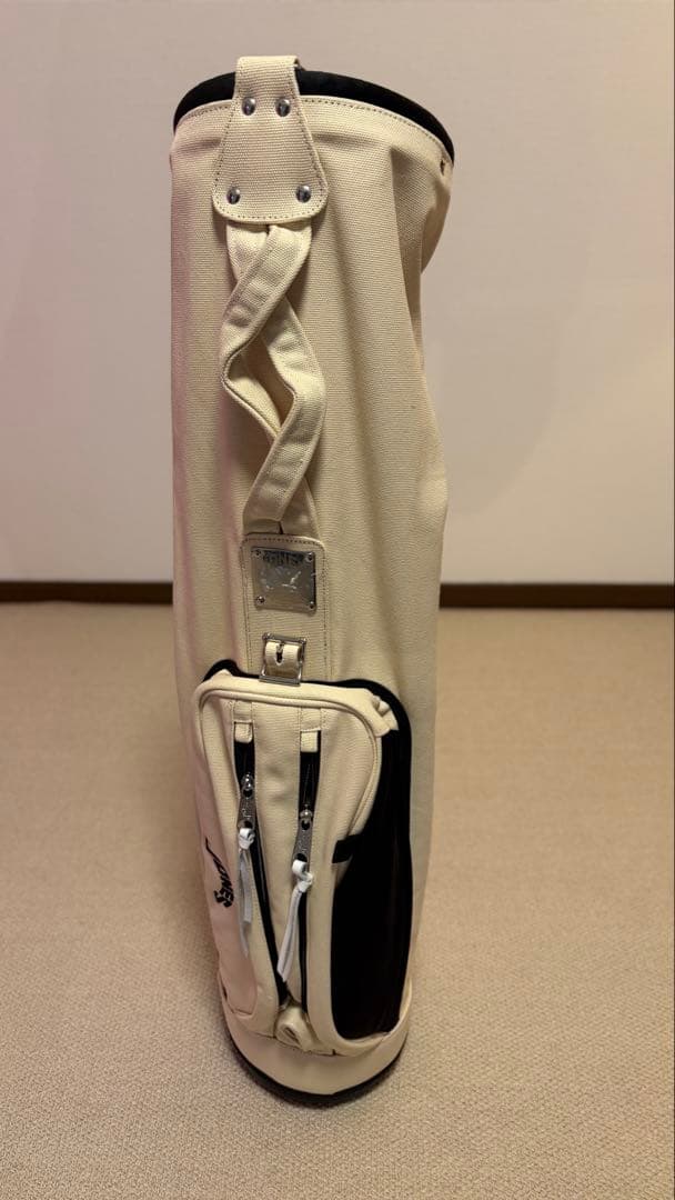 JONES ゴルフバッグ・キャディバッグ クリーム色　Jones刺繍付
