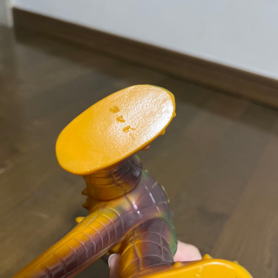 ボ*ラ様 シルバー仮面 フンドー星人 ソフビ