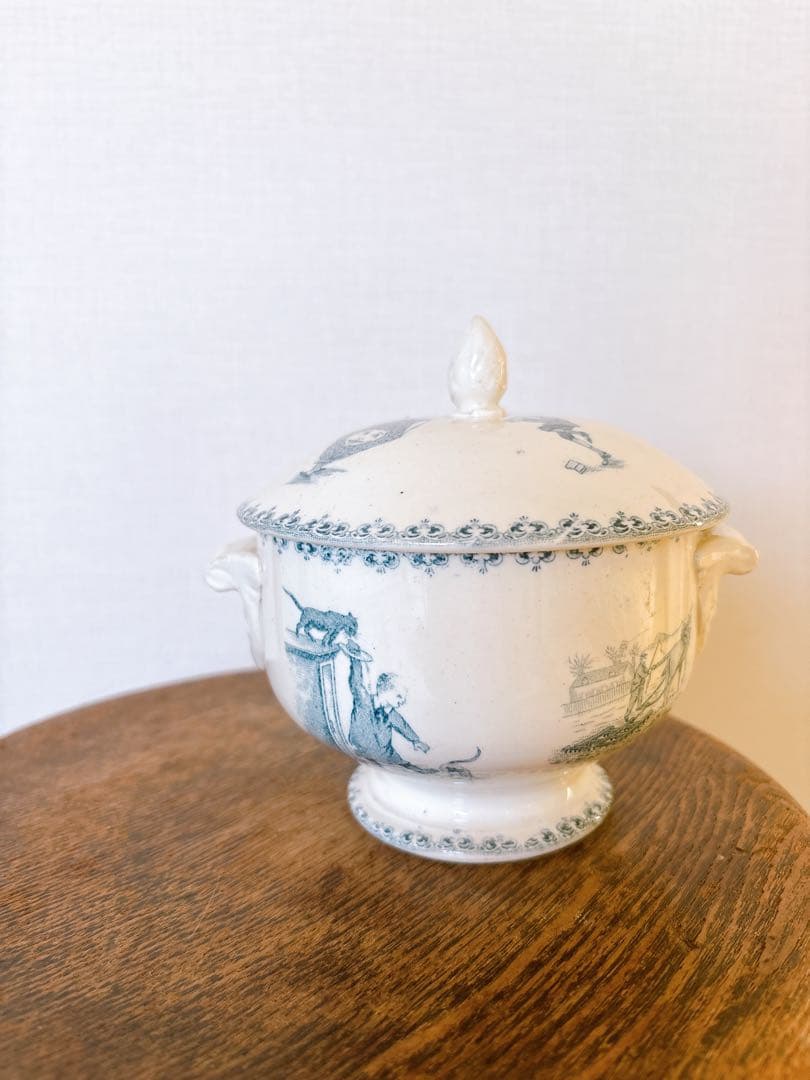 フランスアンティーク　Saint amand la dinette　スーピエール